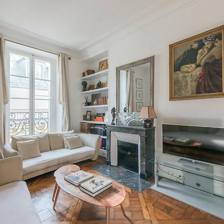 Beautiful Apartment For 2 Near The Louvre Paris Exterior photo